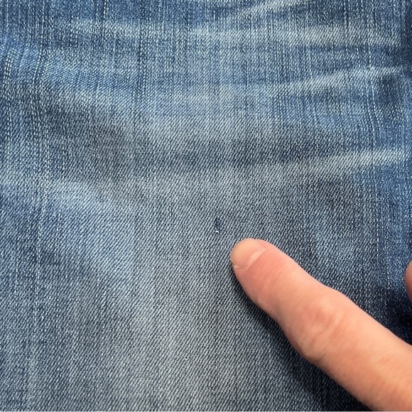 Madewell Hi-Rise Skinny Chewed Hem Distressed Button Fly Jeans Size 26 / 2 - Picture 11 of 13